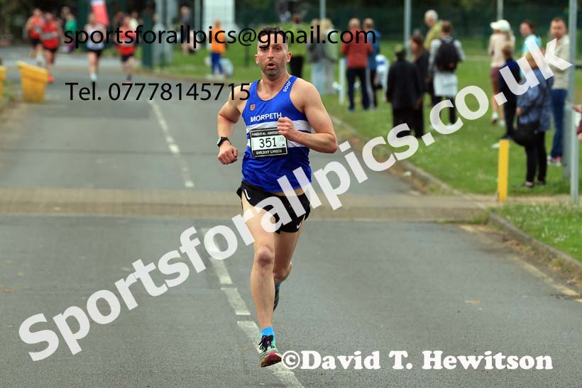 Clive Cookson 10k Road Race, 2024 Clive Cookson 10k Road Race, Whitley Bay.  Photo: David T. Hewitson/Sports for All Pics
